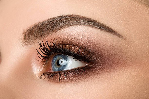 Why Choose the Best Eyebrow Microblading in Aurora ON