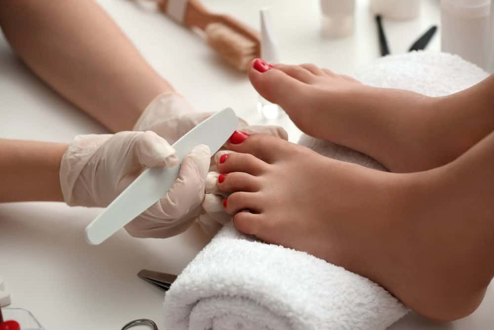 How and Why Choose the Best Pedicure in Aurora ON