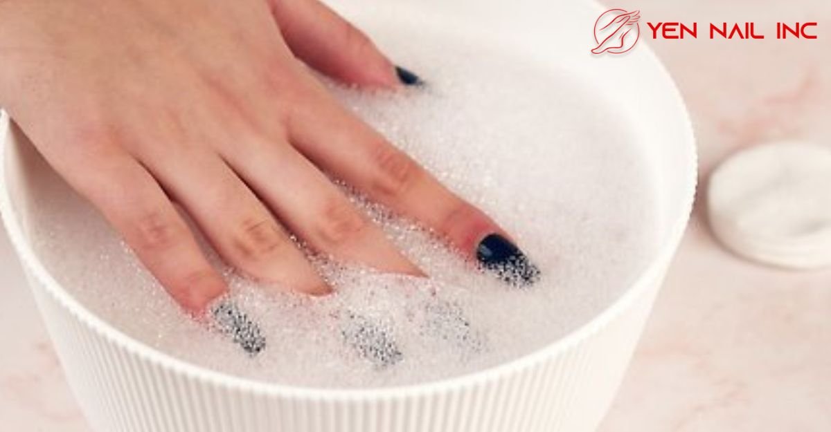 How to Remove Artificial Nails at Home