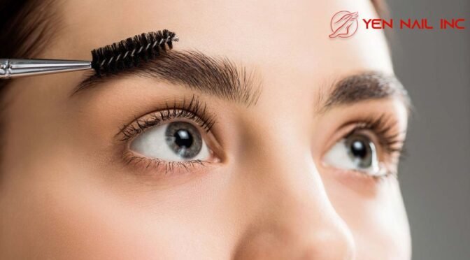 How-To Care for Your Eyebrows